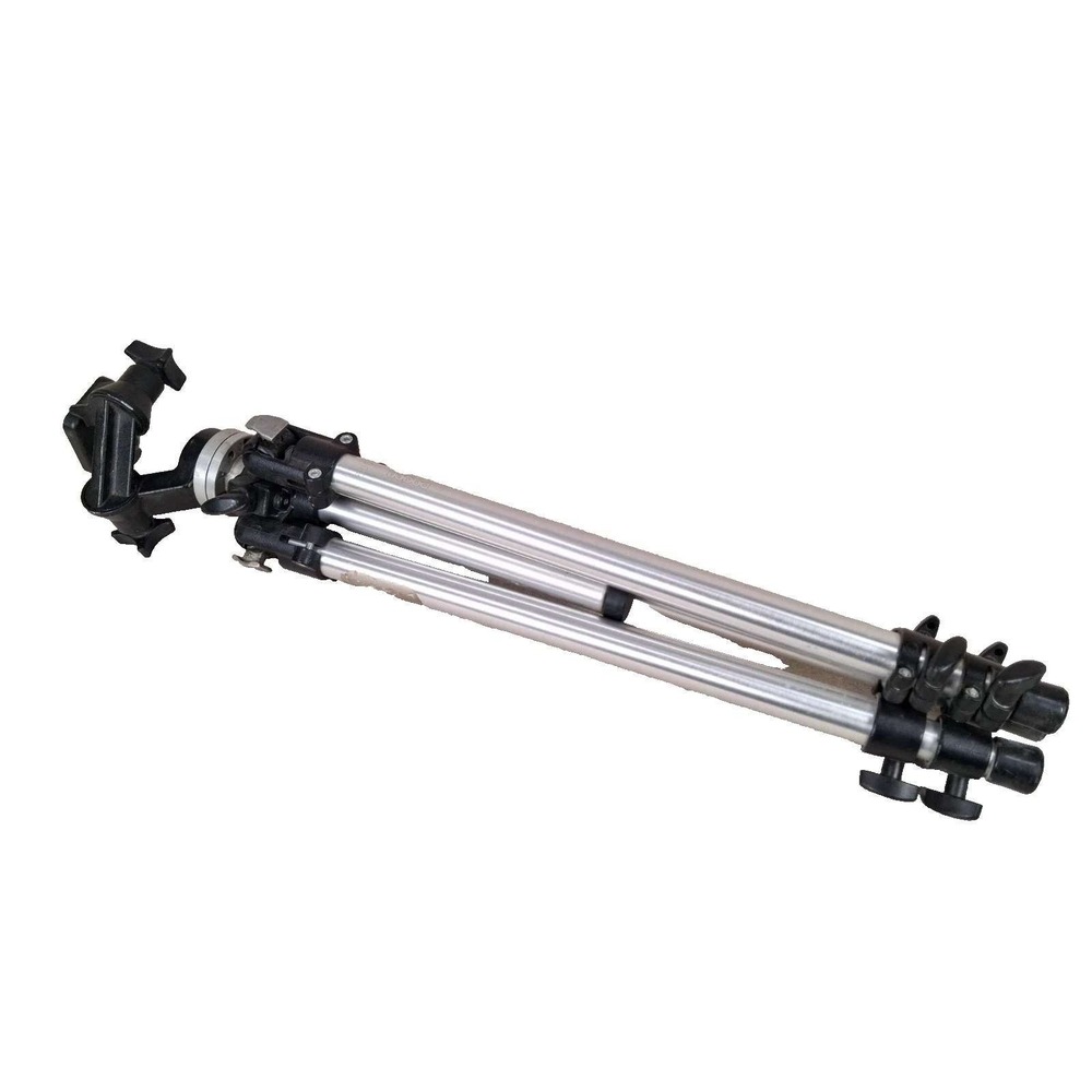 Bogen Manfrotto 190 Tripod with 3025 3-Way Pan Tilt Head Silver Made in Italy